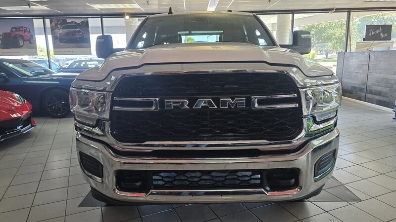 2023 Ram 2500 - Image 3 of 4