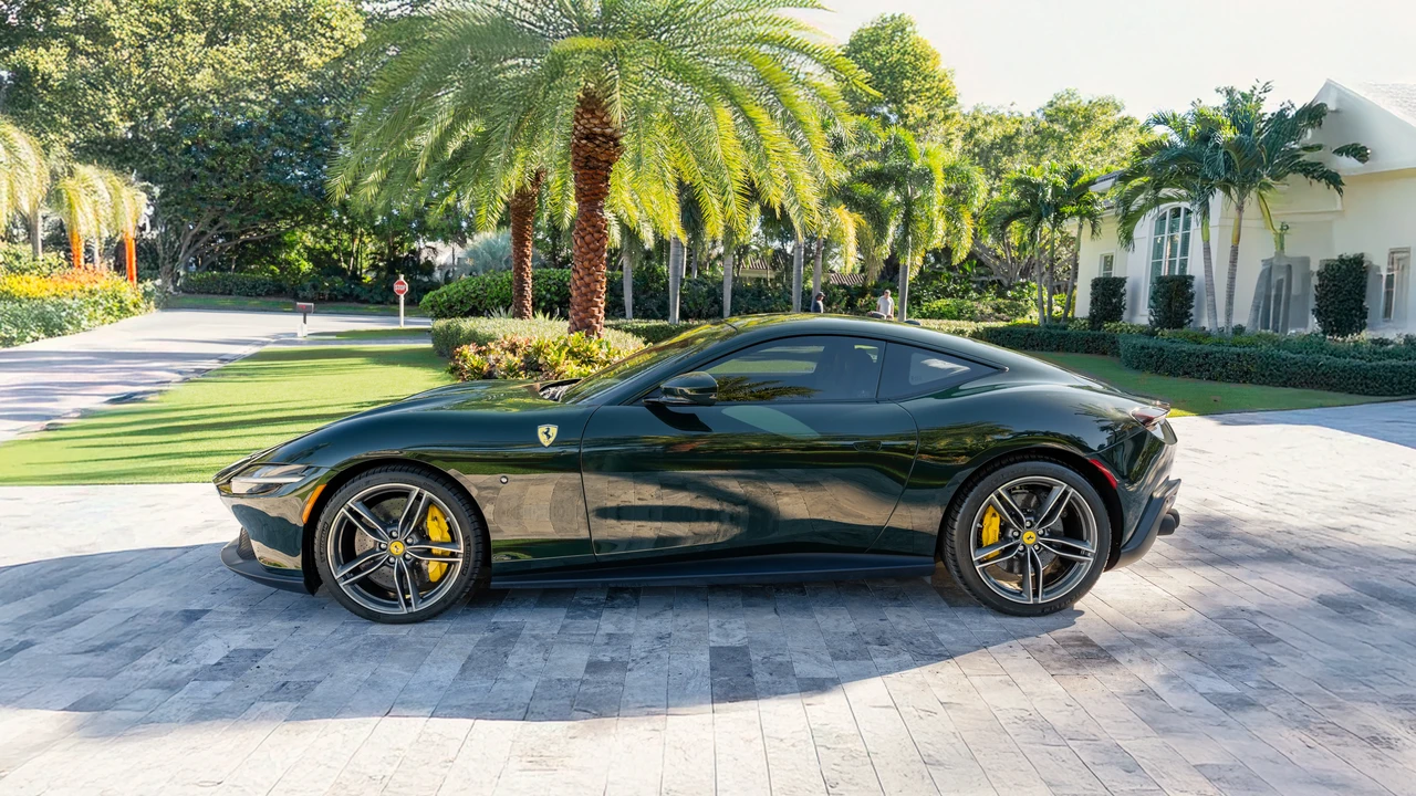 2023 Ferrari Roma - Image 8 of 31