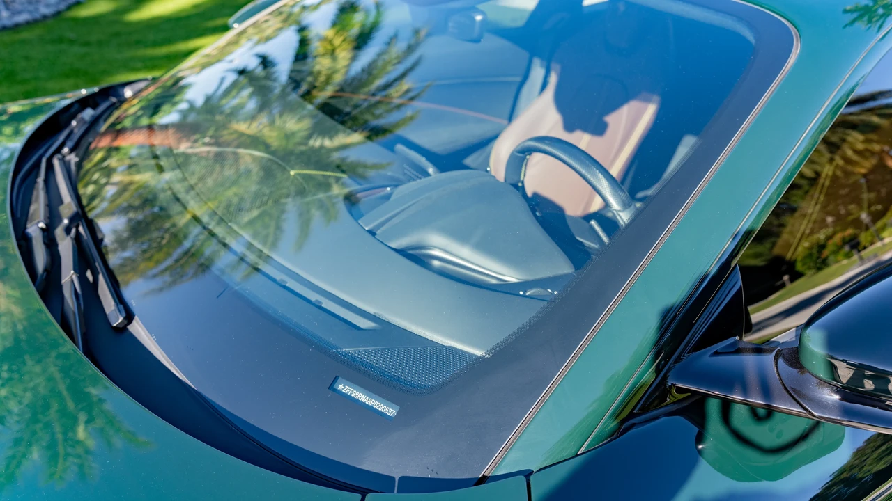 2023 Ferrari Roma - Image 19 of 31