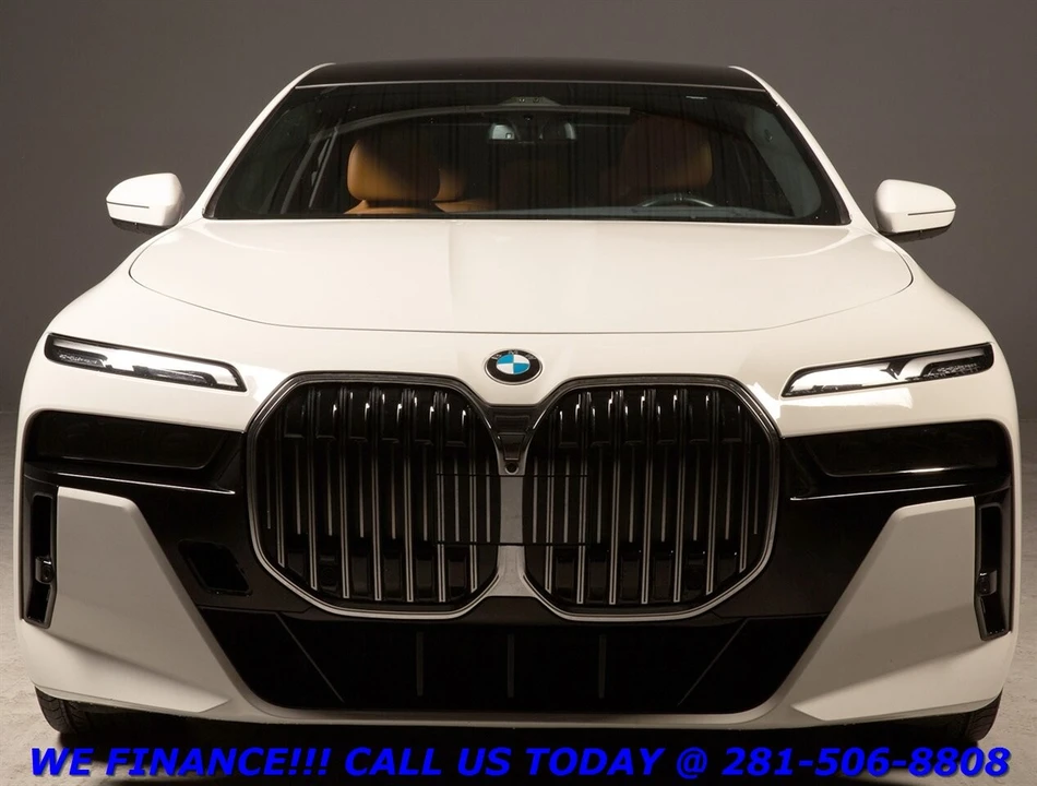 2023 BMW G70 7 Series - Image 8 of 21