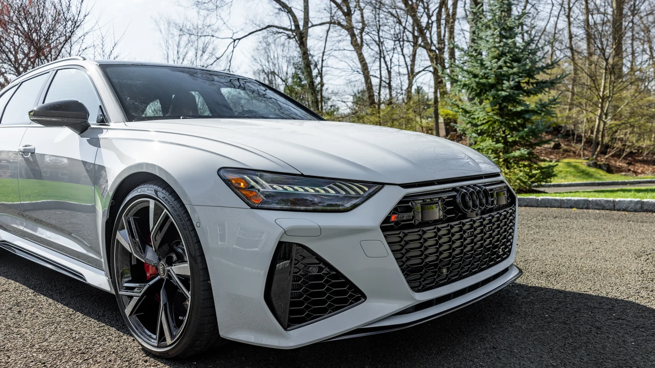 2023 Audi C8 RS6 - Image 12 of 31