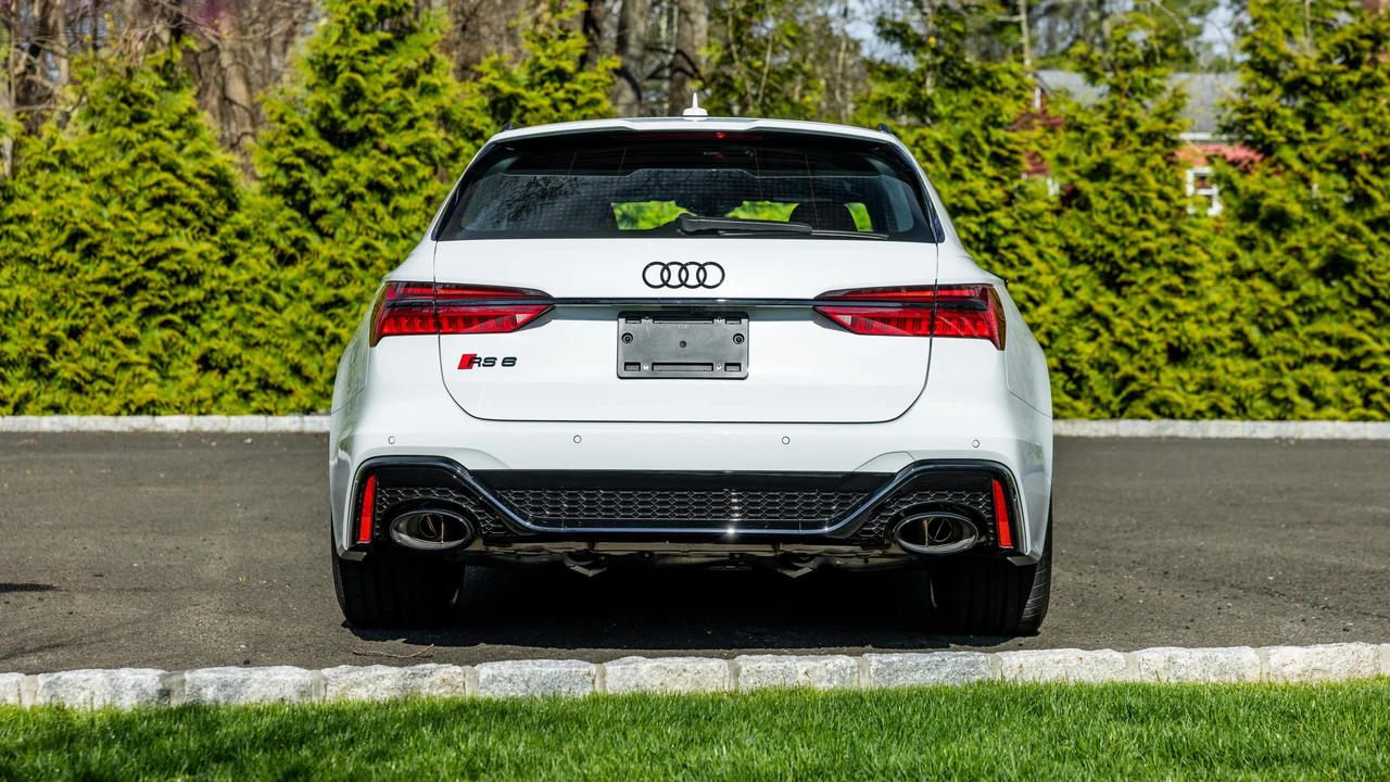 2023 Audi C8 RS6 - Image 7 of 31