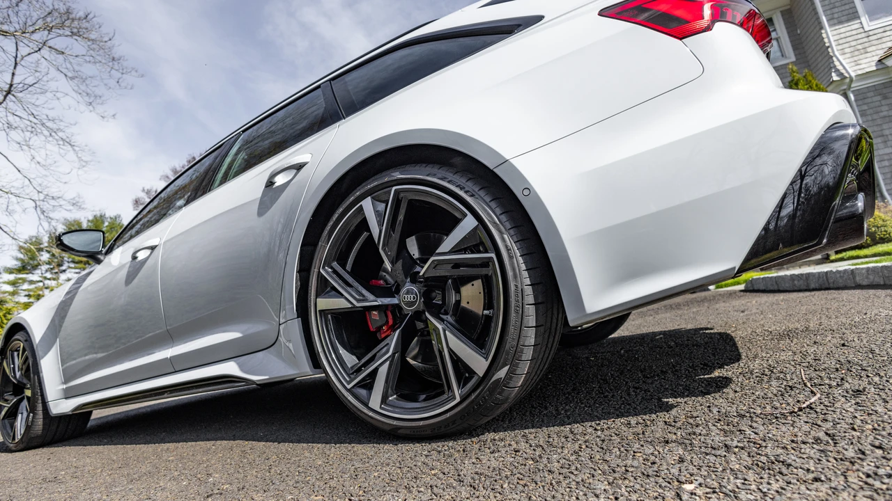 2023 Audi C8 RS6 - Image 14 of 31