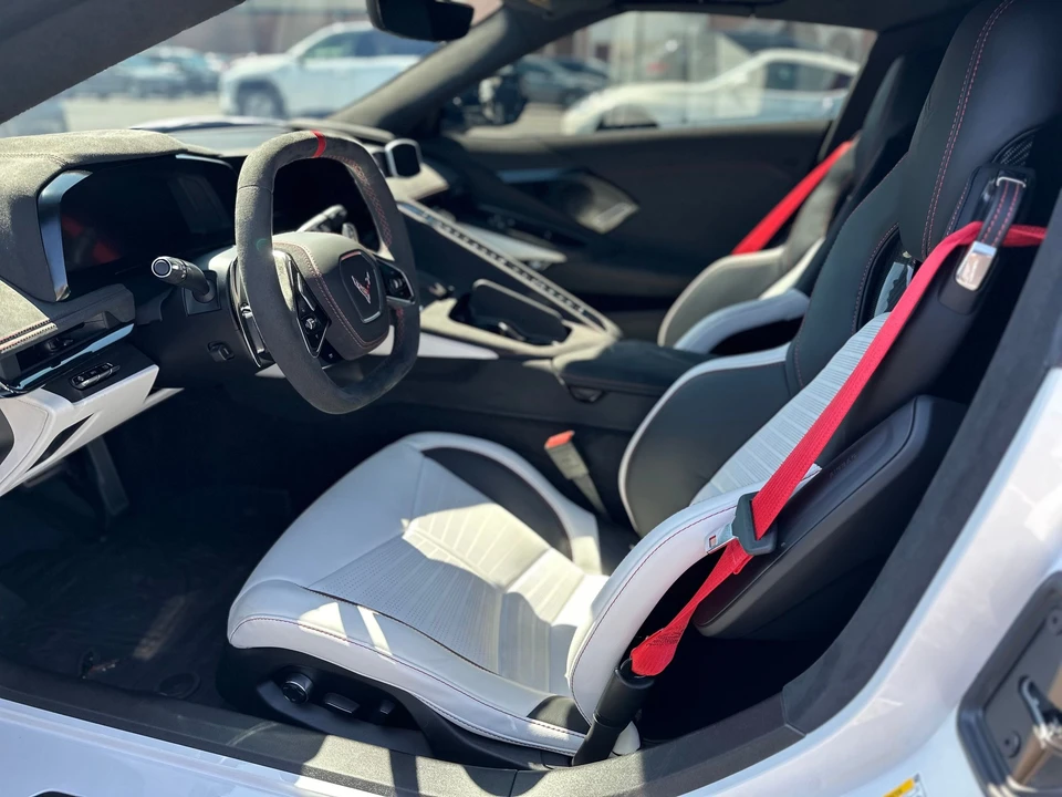 2023 Chevrolet Corvette C8 - Image 18 of 30
