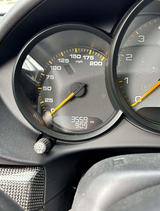 2023 Porsche 718 Cayman GT4 - Image 6 of 8