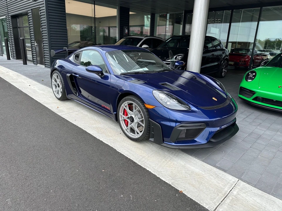2023 Porsche 718 Cayman GT4 RS - Image 6 of 12
