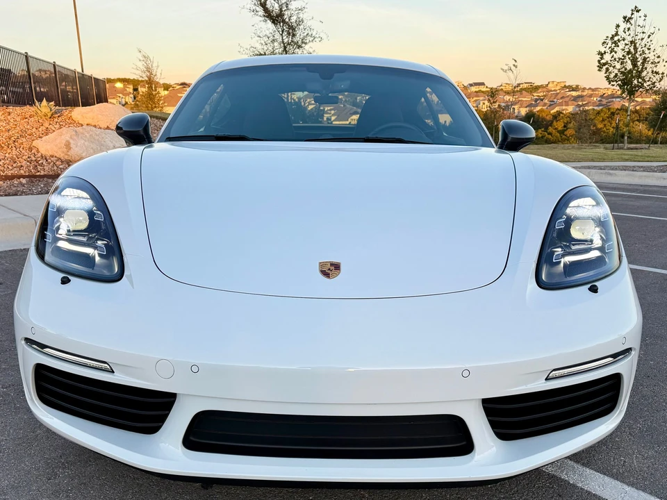 2023 Porsche 718 Cayman T - Image 5 of 19