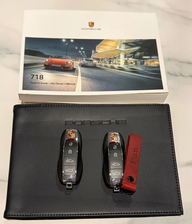 2023 Porsche 718 Cayman T - Image 18 of 19