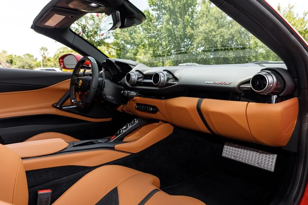 2023 Ferrari 812 GTS - Image 17 of 31