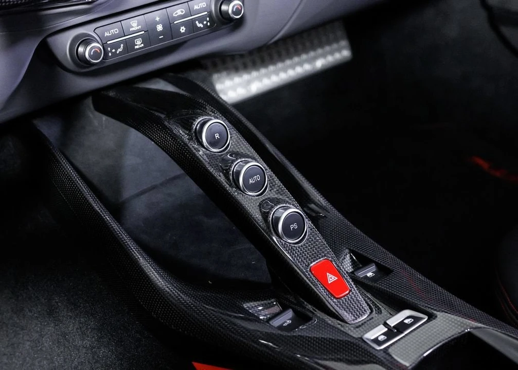 2023 Ferrari 812 GTS - Image 28 of 31
