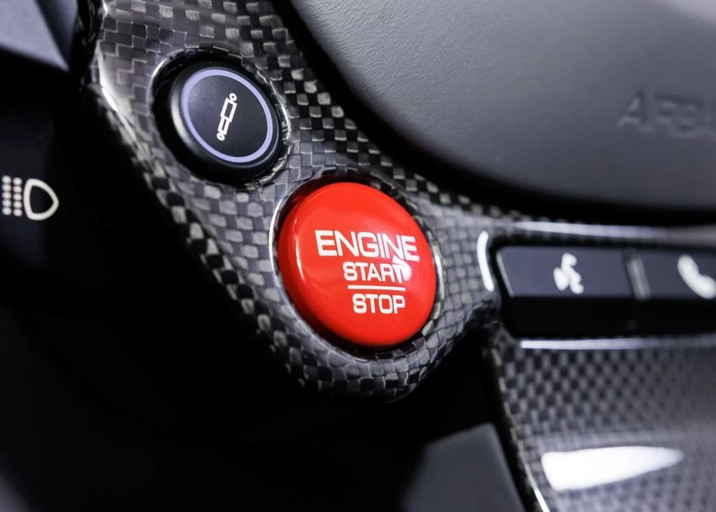 2023 Ferrari 812 GTS - Image 29 of 31