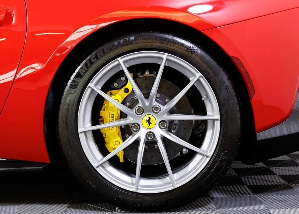 2023 Ferrari 812 GTS - Image 10 of 31