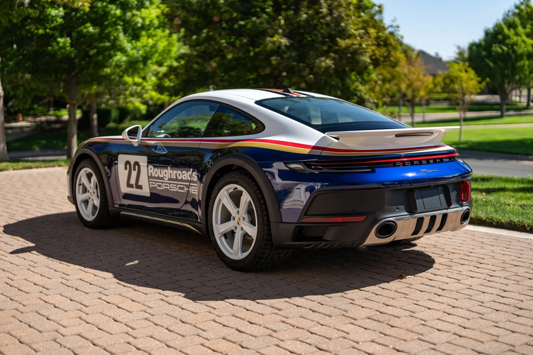 2023 Porsche 992 Dakar - Image 9 of 31