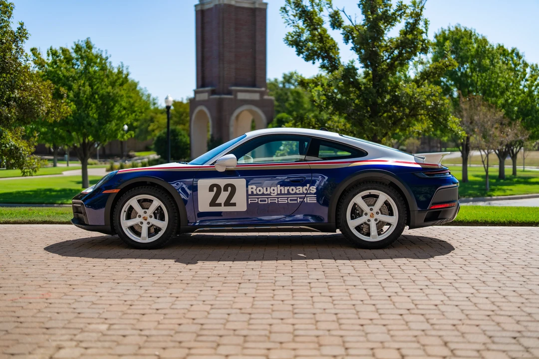 2023 Porsche 992 Dakar - Image 2 of 31