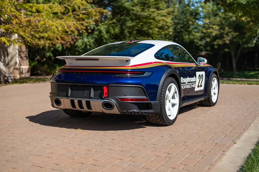 2023 Porsche 992 Dakar - Image 8 of 31