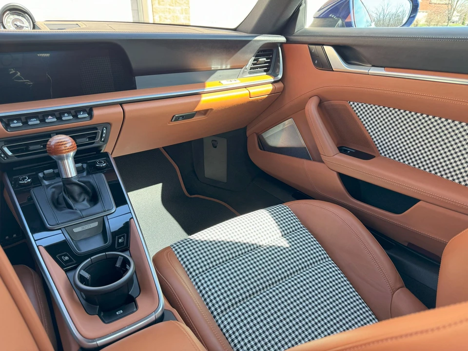 2023 Porsche 992 Sport Classic - Image 8 of 31