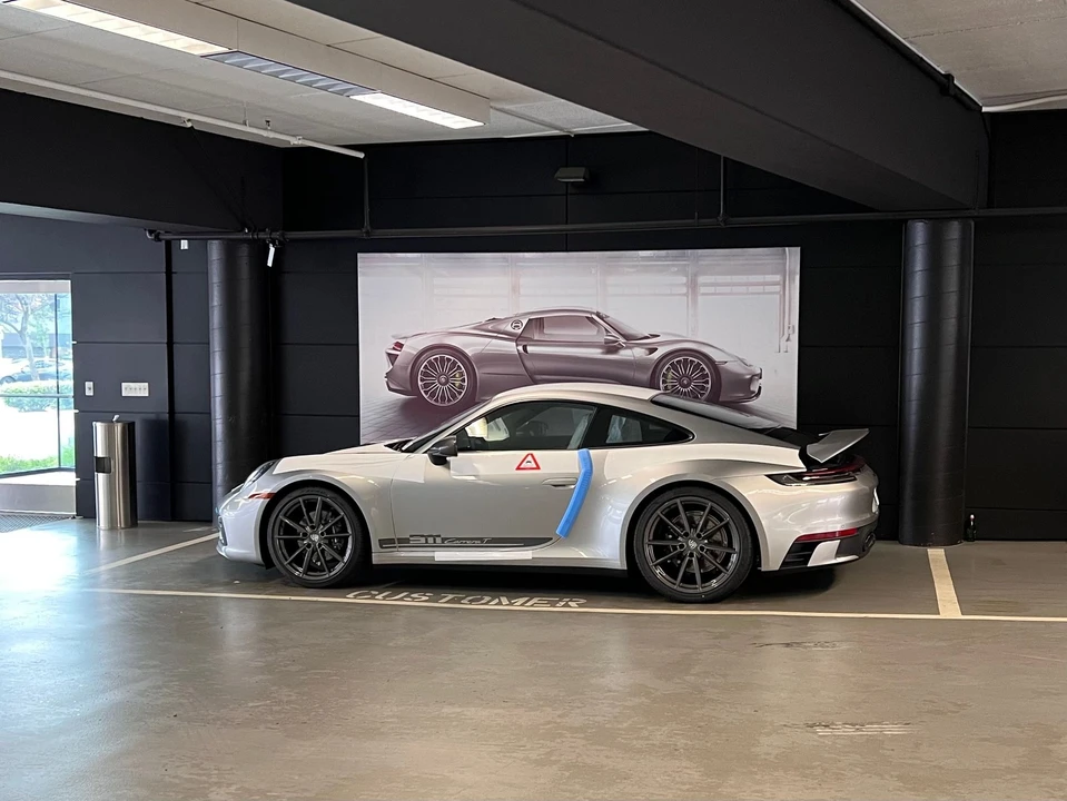 2023 Porsche 992 Carrera T - Image 3 of 8