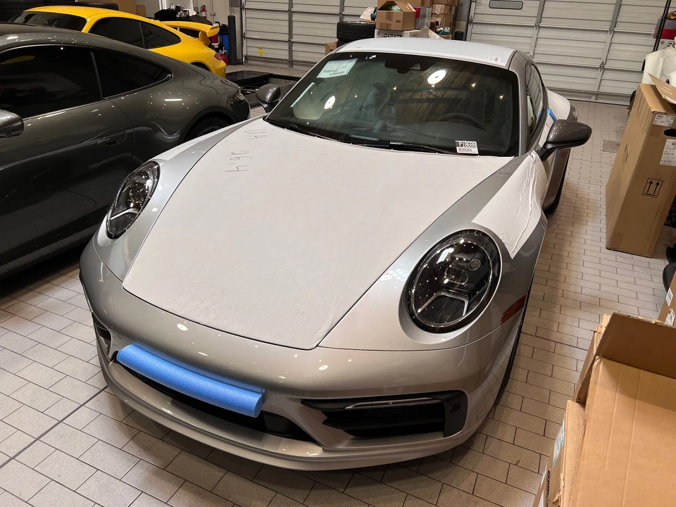 2023 Porsche 992 Carrera T - Image 5 of 8