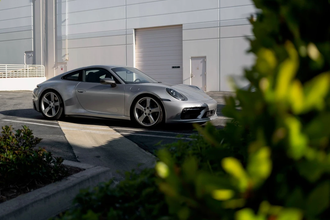 2023 Porsche 992 Carrera T - Image 2 of 8