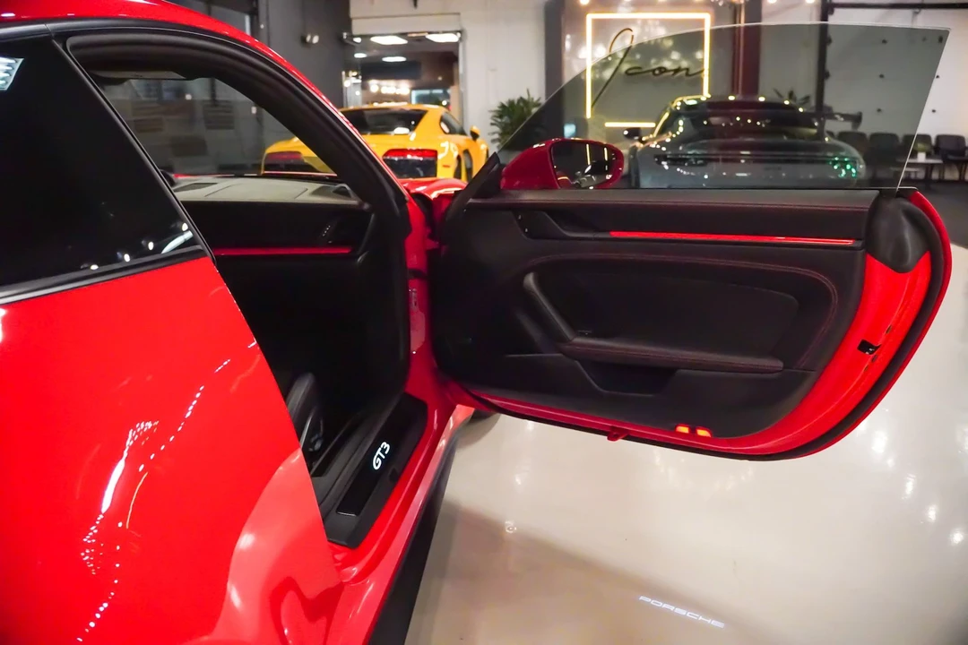 2023 Porsche 992 GT3 - Image 14 of 24