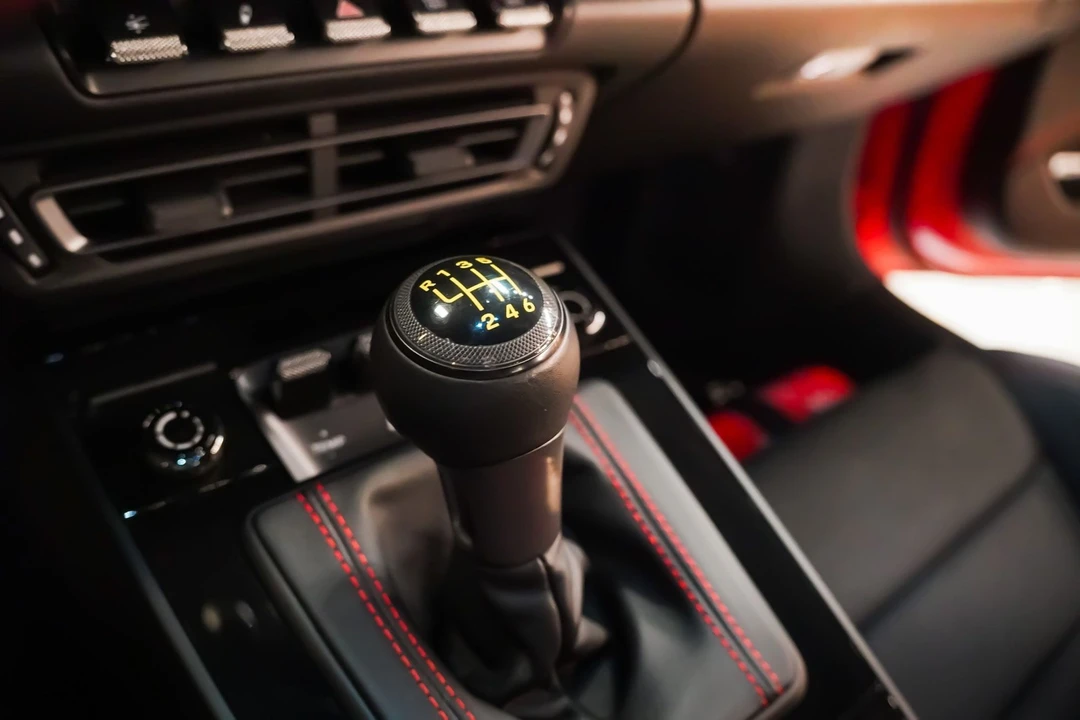 2023 Porsche 992 GT3 - Image 21 of 24