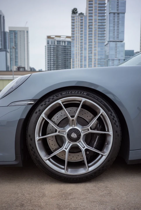 2023 Porsche 992 GT3 - Image 15 of 20