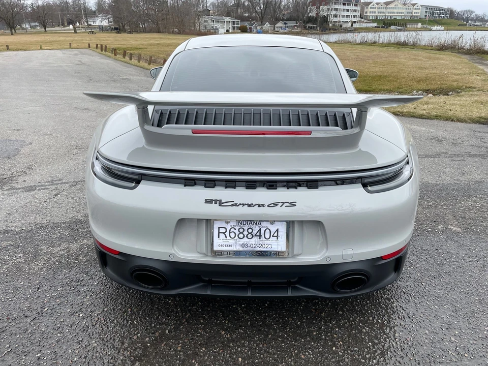 2023 Porsche 992 Carrera - Image 3 of 10