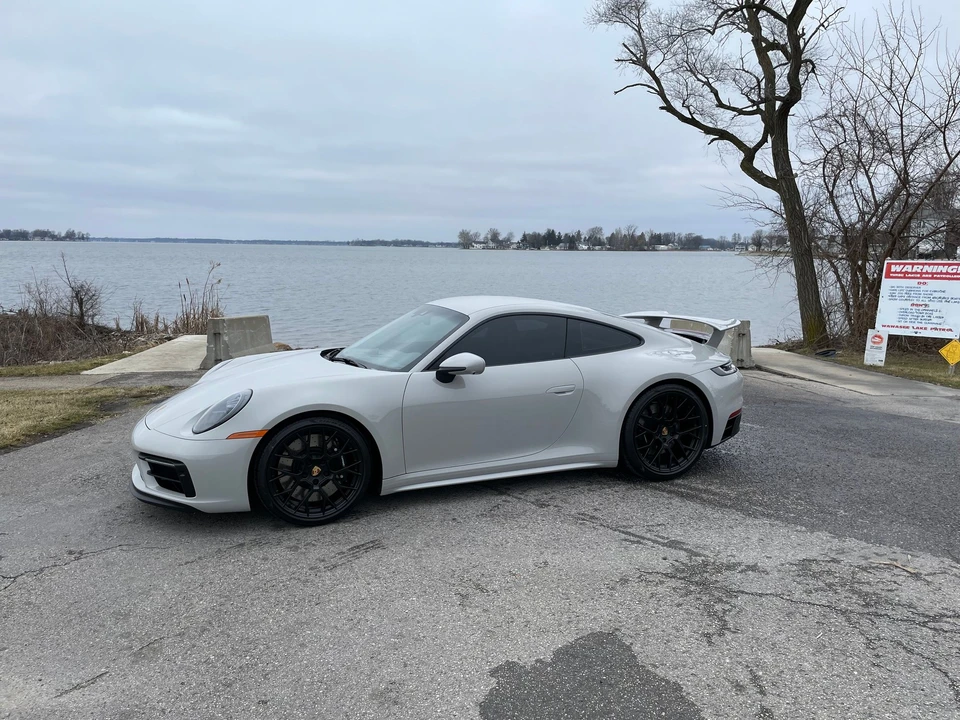 2023 Porsche 992 Carrera - Image 6 of 10