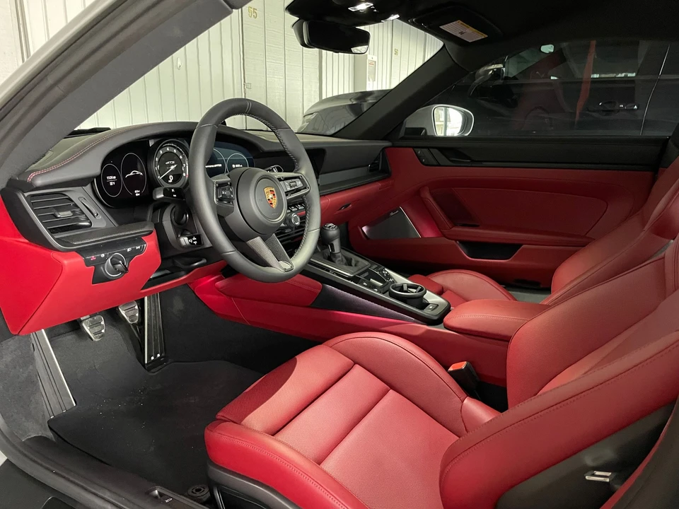 2023 Porsche 992 Carrera - Image 8 of 10