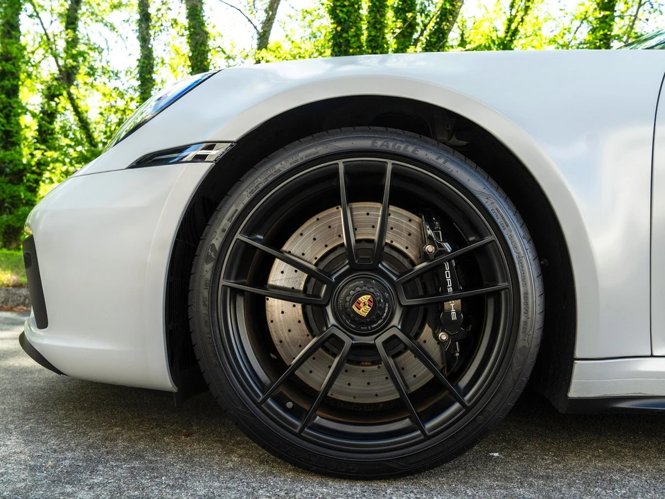 2023 Porsche 992 Targa 4 GTS - Image 16 of 31