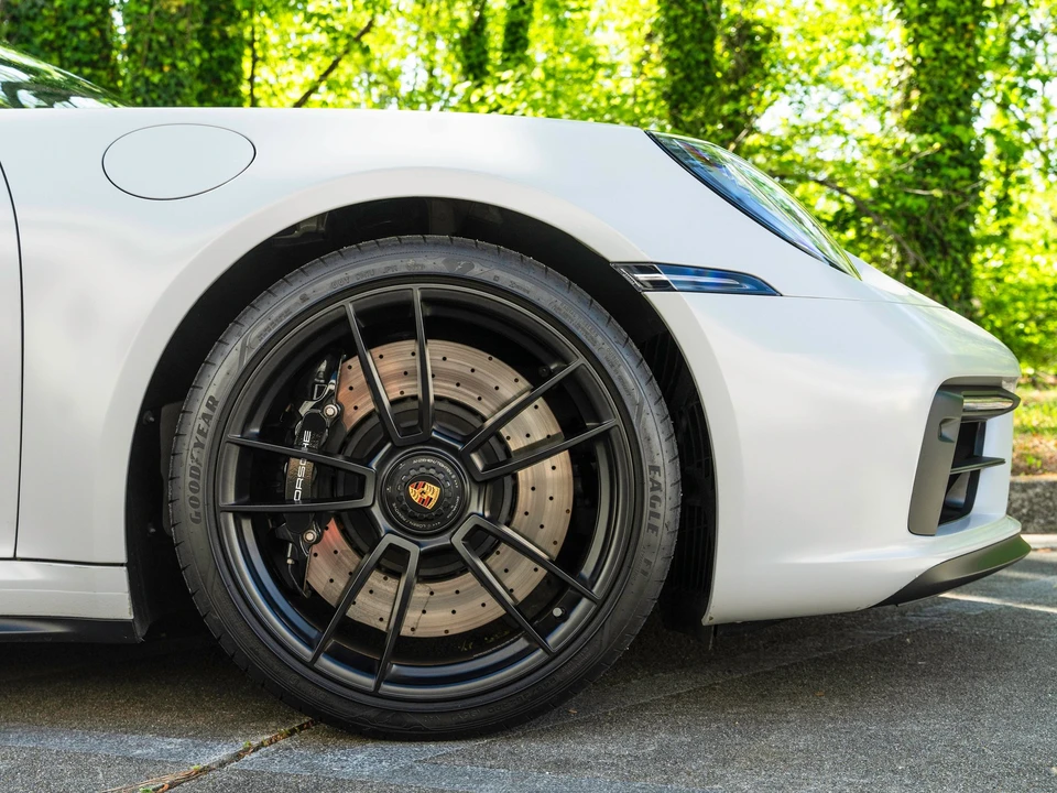 2023 Porsche 992 Targa 4 GTS - Image 19 of 31