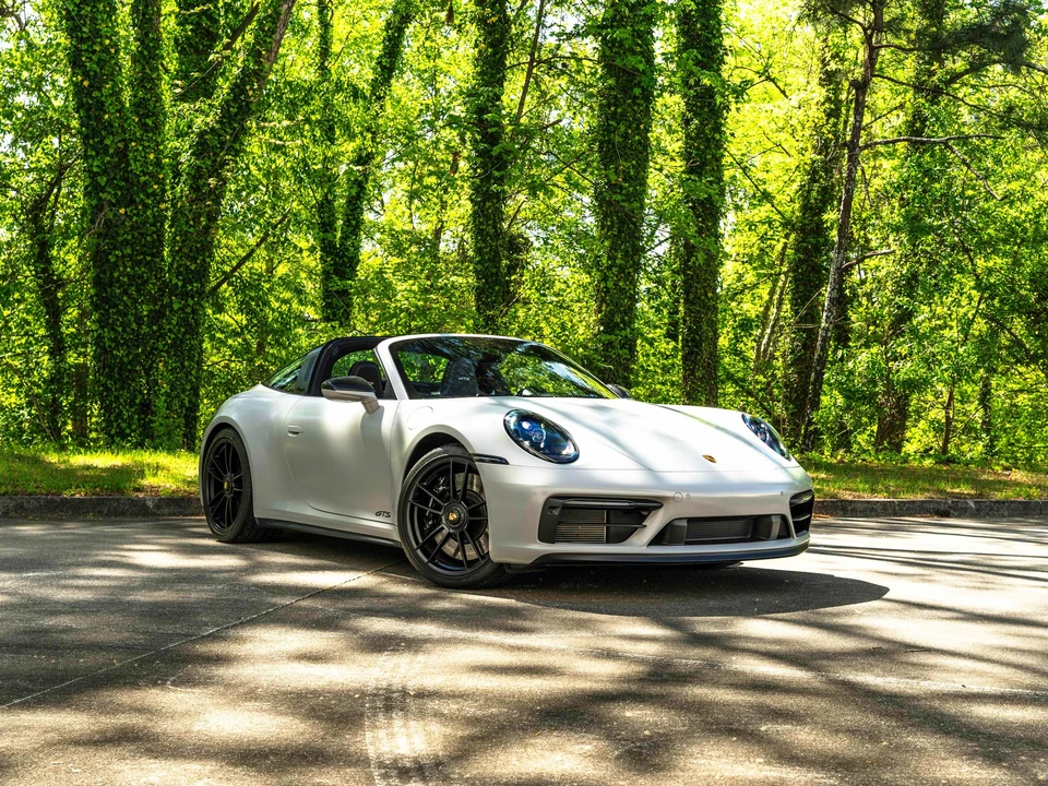 2023 Porsche 992 Targa 4 GTS - Image 5 of 31