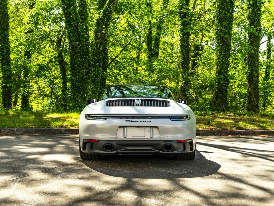 2023 Porsche 992 Targa 4 GTS - Image 9 of 31