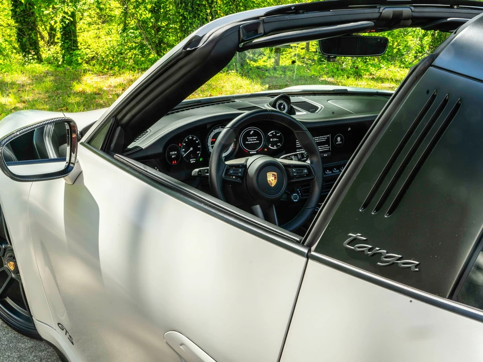 2023 Porsche 992 Targa 4 GTS - Image 25 of 31