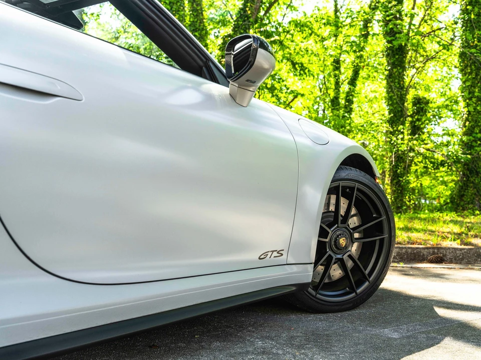 2023 Porsche 992 Targa 4 GTS - Image 27 of 31