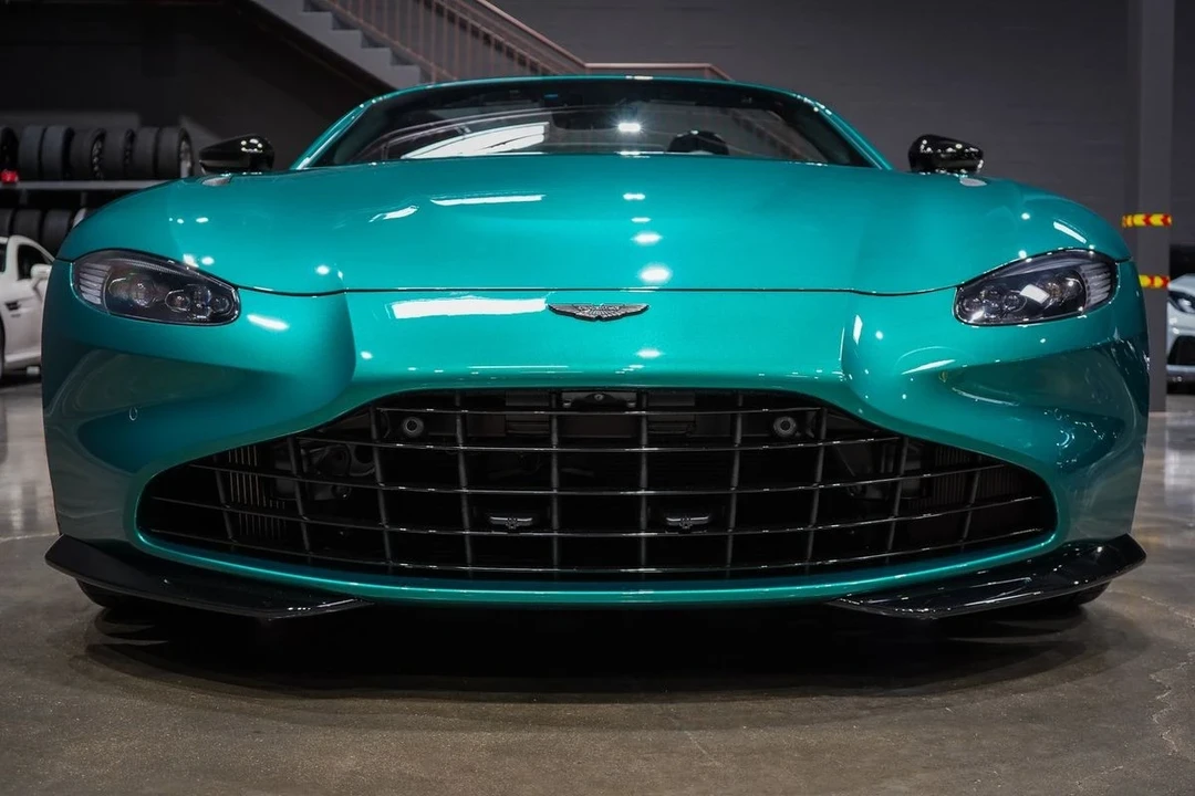2023 Aston Martin V8 Vantage (2019+) - Image 9 of 21