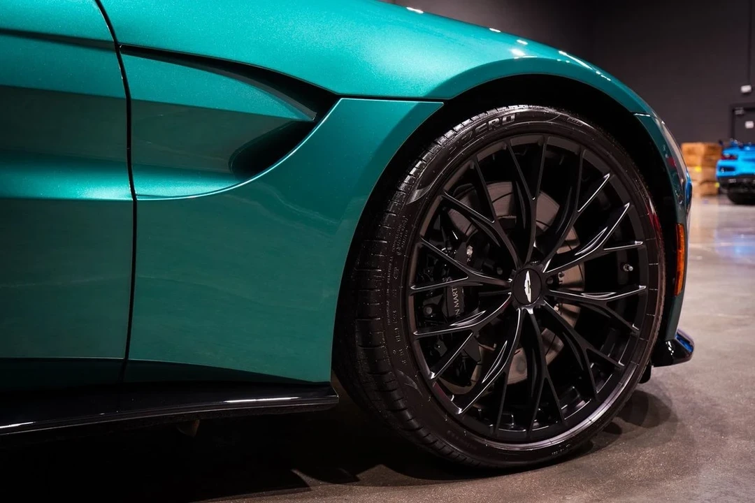 2023 Aston Martin V8 Vantage (2019+) - Image 16 of 21