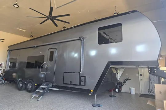 2023 ATC PLā 700 3619 Toy Hauler