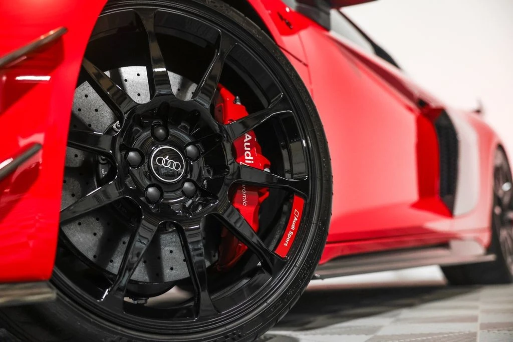2023 Audi 4S R8 - Image 10 of 31