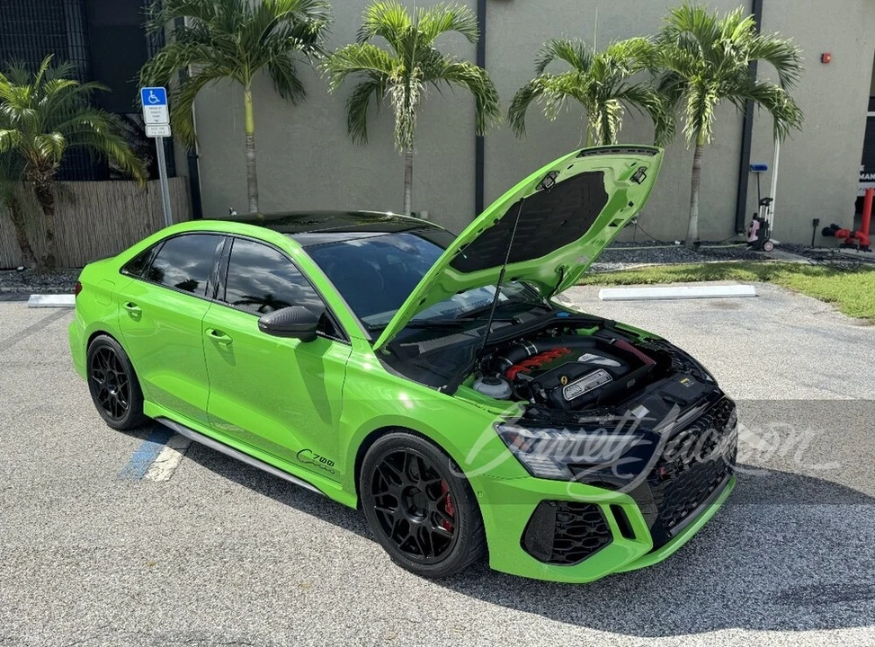 2023 Audi 8Y RS3 - Image 6 of 11