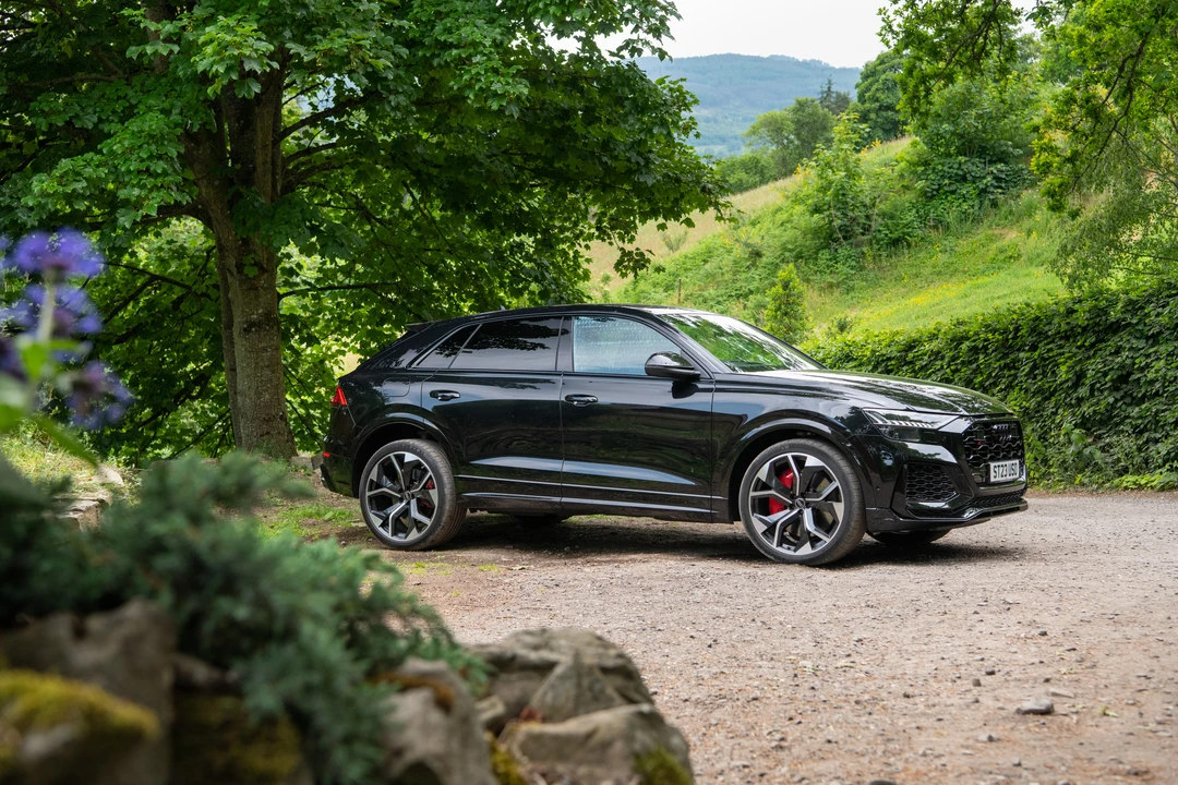 2023 Audi RS Q8 - Image 12 of 31