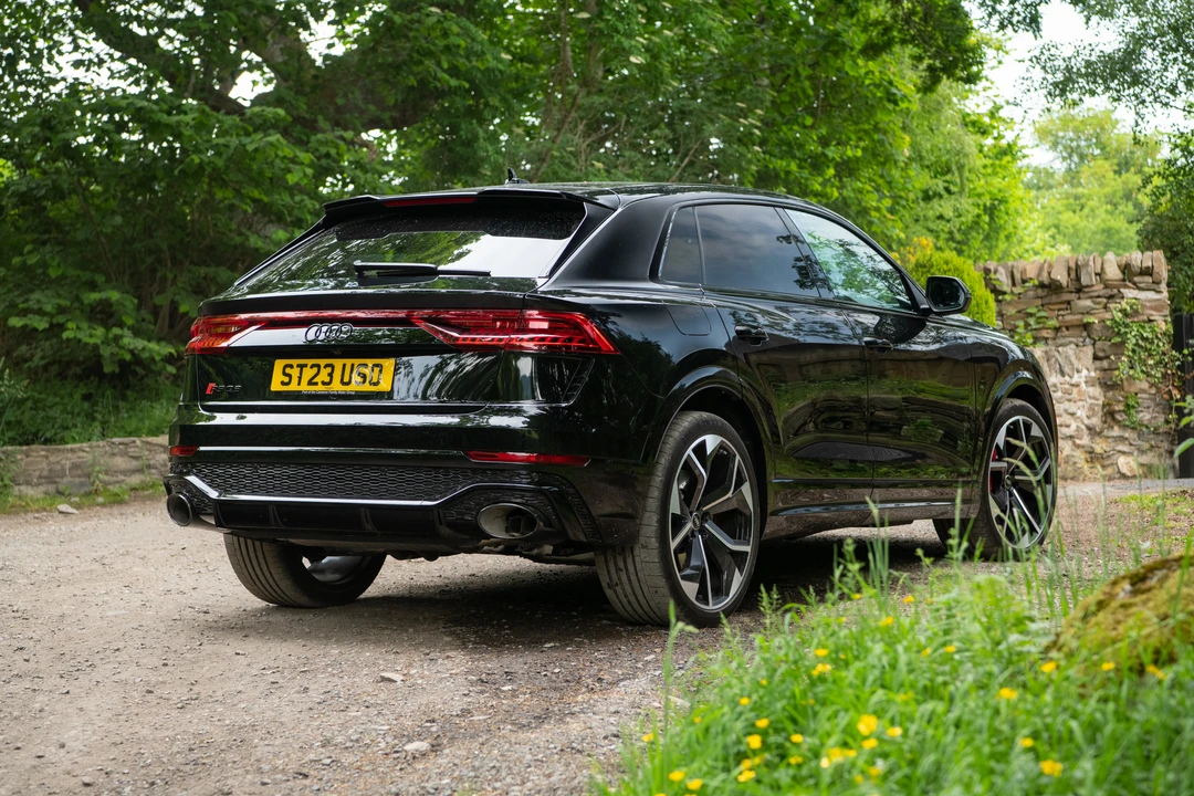 2023 Audi RS Q8 - Image 13 of 31