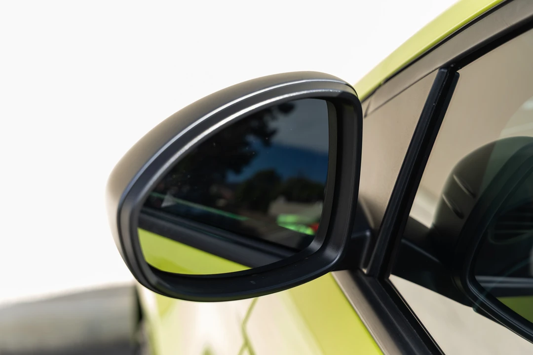 2023 Fiat 500e - Image 13 of 31