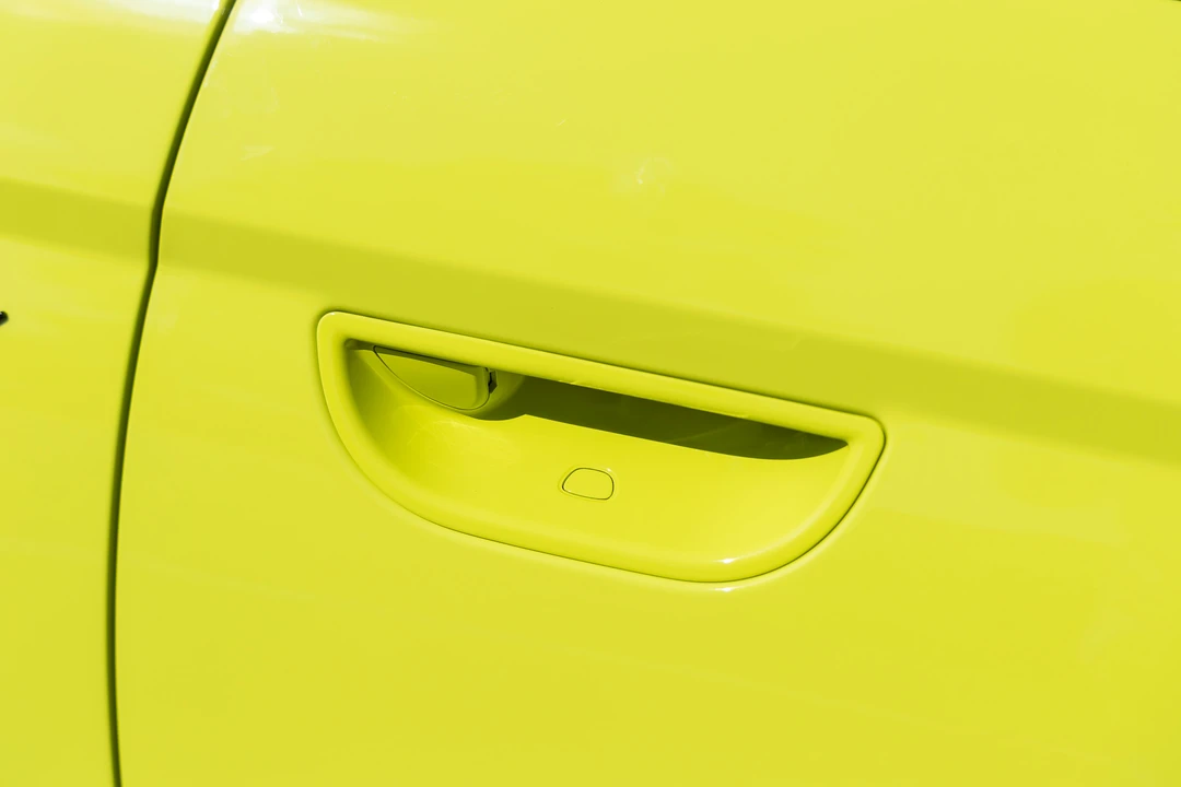 2023 Fiat 500e - Image 22 of 31