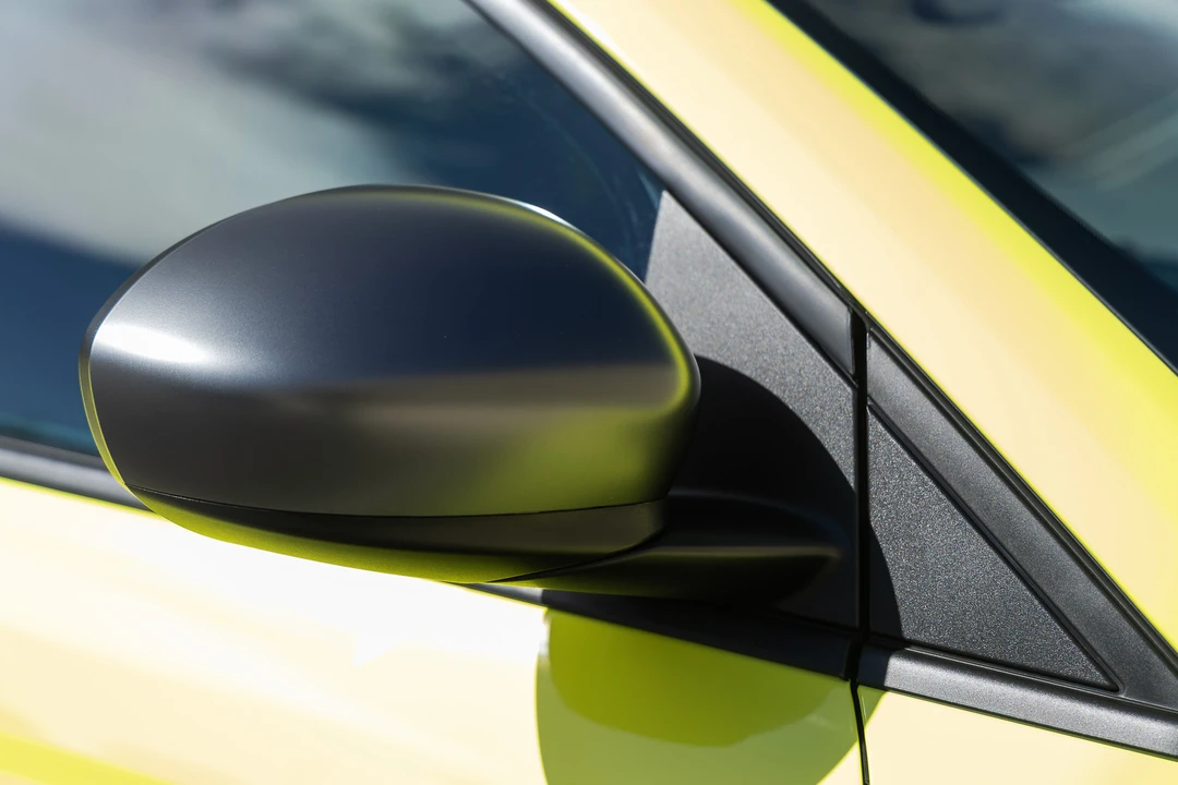 2023 Fiat 500e - Image 24 of 31