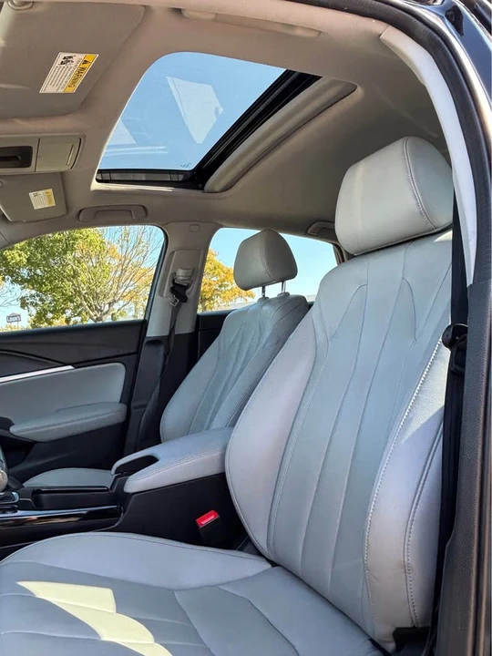 2023 Acura Integra 5th Gen - Image 9 of 10
