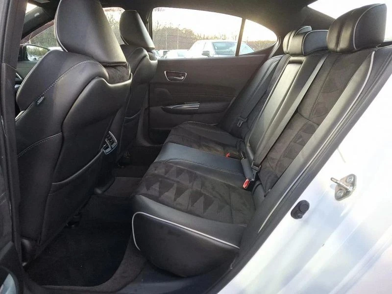2023 Acura Integra 5th Gen - Image 10 of 12
