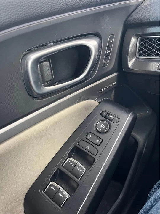 2023 Acura Integra 5th Gen - Image 9 of 11
