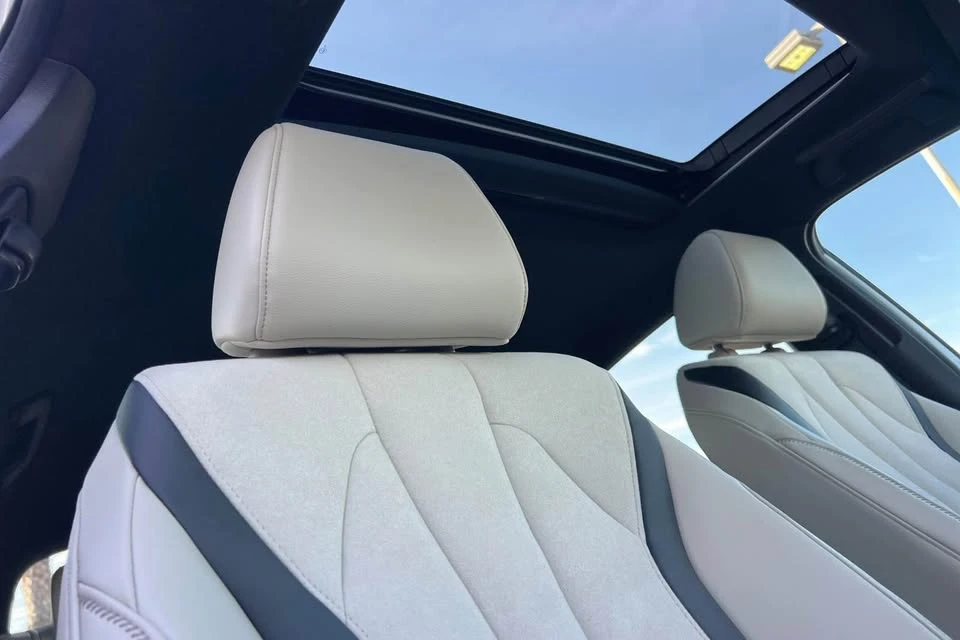 2023 Acura Integra 5th Gen - Image 11 of 18