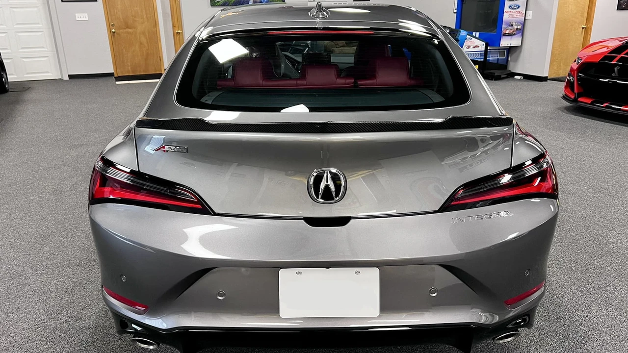 2023 Acura Integra 5th Gen - Image 17 of 19